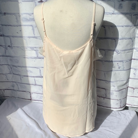 NWT Listicle Lace Cami - Picture 4 of 6
